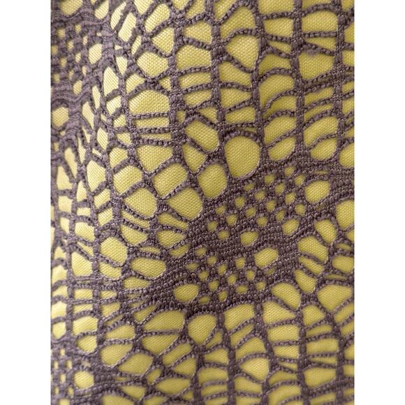 Mossimo Green and Grey Straight Pencil Lace Skirt Back Slit Stretch Size Large - Picture 5 of 9